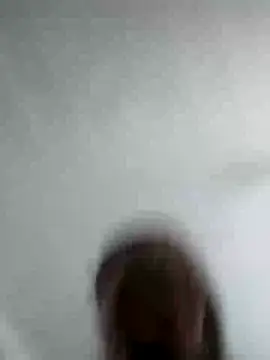 Snapshot of SweetLeila40 chatting on 02-27-25, 07:34 SweetLeila40 online show from 02-27-25, 07:34