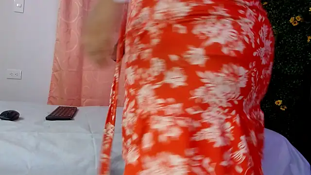 evaleribigtits18 online show from 12-14-25, 04:01