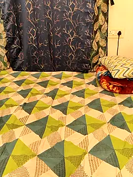 yhona darling online show from 11-26-25, 11:00