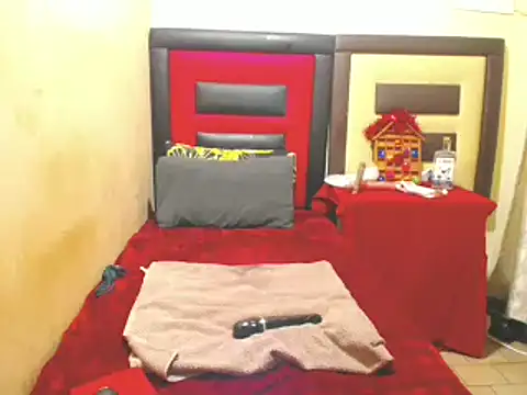 Keilasexy  online show from 02-11-25, 10:39