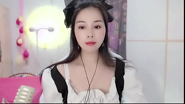 Snapshot of HK_angelchloe chatting on 03-06-25, 01:05 HK angelchloe online show from 03-06-25, 01:05
