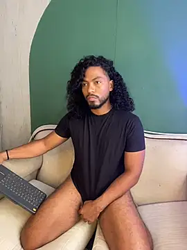 noah jones   online show from 02-12-26, 05:19