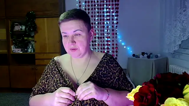 Snapshot of Annet1912 chatting on 02-06-25, 06:24 Annet1912 online show from 02-06-25, 06:24