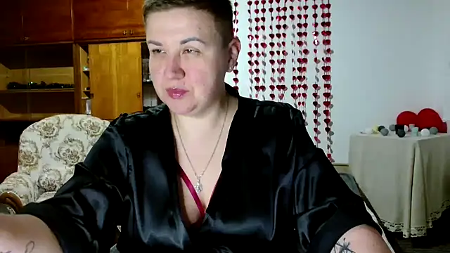 Snapshot of Annet1912 chatting on 03-09-25, 06:00 Annet1912 online show from 03-09-25, 06:00