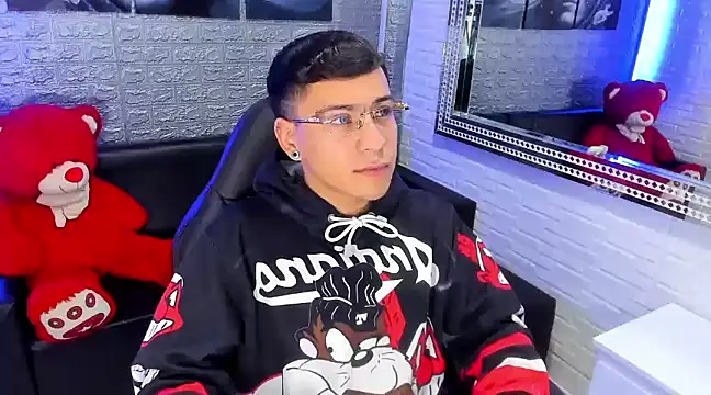 salvadorgomezx online show from 02-11-25, 06:19