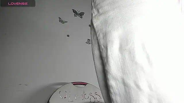 Snapshot of Sophie_sweett19 chatting on 02-07-25, 01:36 Sophie sweett19 online show from 02-07-25, 01:36