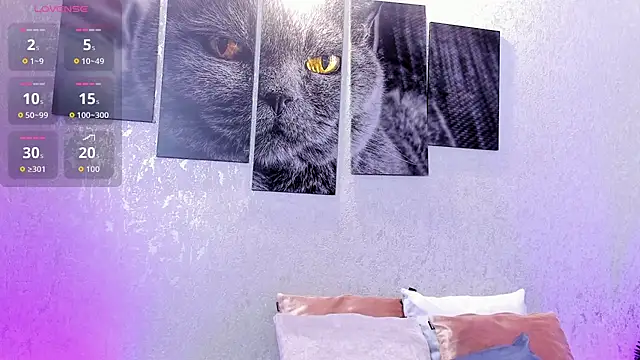 lilicooper  online show from 10-25-25, 08:14