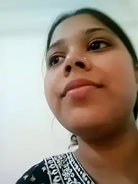 Arohi is Live online show from 02-18-25, 08:59