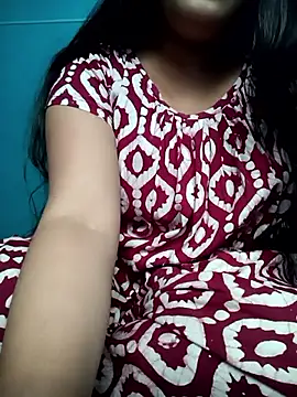 Arohi is Live online show from 11-18-25, 09:47