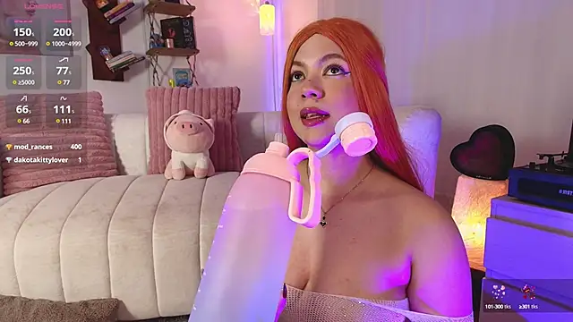 Snapshot of HANNAH_LOVEE chatting on 01-12-25, 06:39 HANNAH LOVEE online show from 01-12-25, 06:39