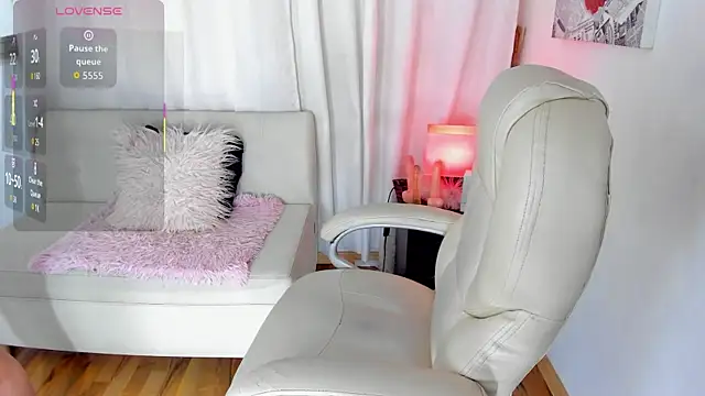 anyi restrepo online show from 10-20-25, 12:27