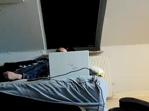 Snapshot of Stephanien chatting on 12-04-24, 12:03 Stephanien online show from 12-04-24, 12:03