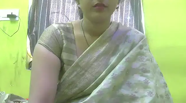 CUTYHINA 001 online show from 12-04-24, 03:59