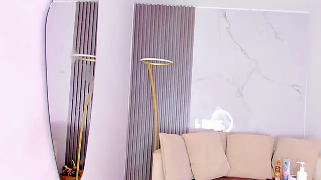 ebonydreams01 online show from 12-15-25, 12:09