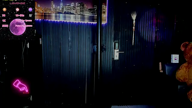 ZhoeStrong online show from 03-10-25, 01:23