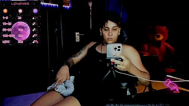 ZhoeStrong online show from 03-21-25, 06:07