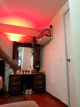 Lau1127 online show from 10-14-25, 12:44