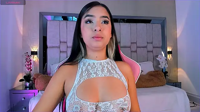  SofiaCortez  online show from 01-03-25, 01:14