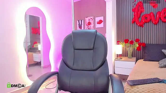 natasha  jackson online show from 02-17-26, 03:29