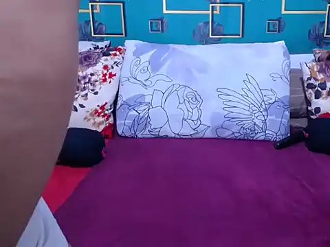 Snapshot of JennyFawX_ chatting on 11-19-25, 11:21 JennyFawX online show from 11-19-25, 11:21