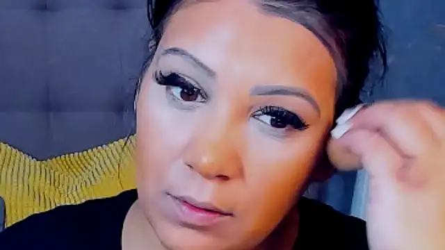 Snapshot of AmyCubes chatting on 02-07-26, 08:07 AmyCubes online show from 02-07-26, 08:07