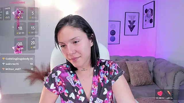 kendaall jenner  online show from 12-11-24, 05:00