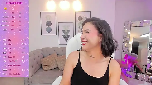 kendaall jenner  online show from 12-27-24, 02:36