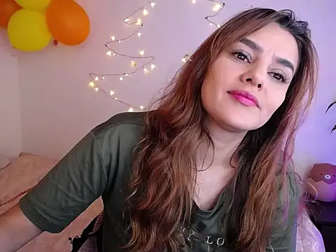 Lu perez online show from 11-26-25, 05:47