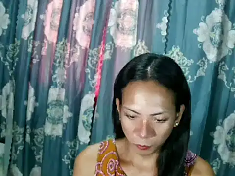 Snapshot of Jvuymae chatting on 10-03-25, 02:52 Jvuymae online show from 10-03-25, 02:52