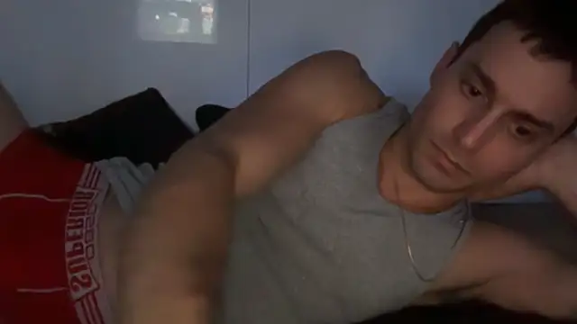 Snapshot of hot_shot_13 chatting on 10-29-25, 02:36 hot shot 13 online show from 10-29-25, 02:36