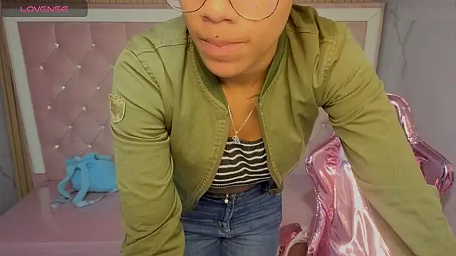 Violeth b online show from 01-10-26, 12:51