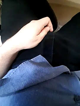 Snapshot of Gauchogg20 chatting on 10-23-25, 03:00 Gauchogg20 online show from 10-23-25, 03:00