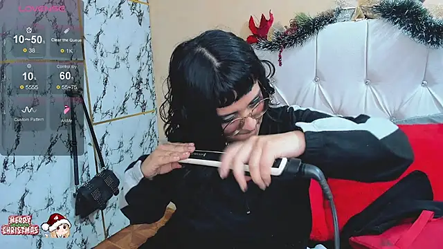 Snapshot of kory_mansson chatting on 12-28-24, 08:36 kory mansson online show from 12-28-24, 08:36