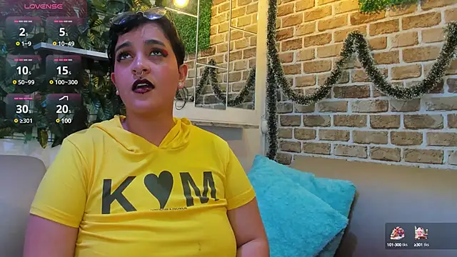 Snapshot of kory_mansson chatting on 02-10-25, 08:53 kory mansson online show from 02-10-25, 08:53