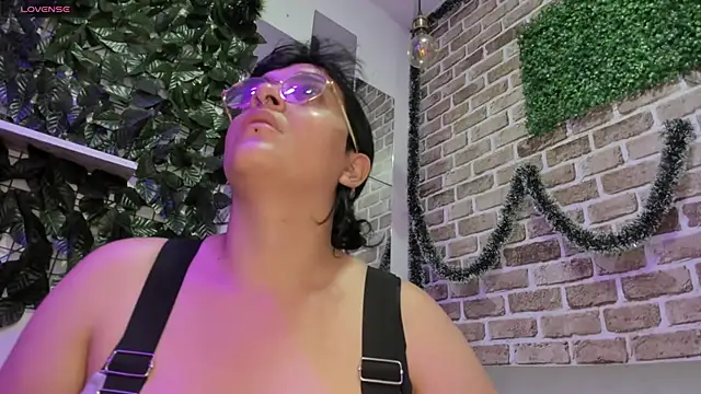 Snapshot of kory_mansson chatting on 02-26-25, 08:00 kory mansson online show from 02-26-25, 08:00