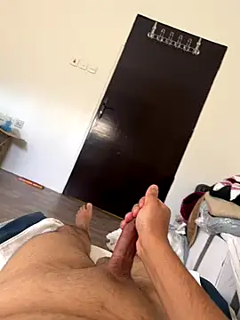 Snapshot of talall12345 chatting on 10-24-25, 12:56 talall12345 online show from 10-24-25, 12:56