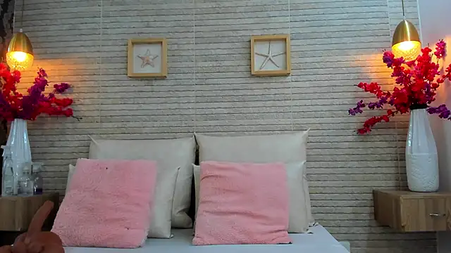 IssabellaLopez online show from 10-27-25, 12:09