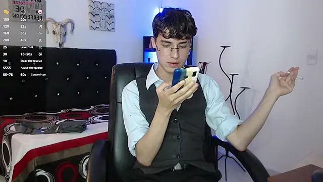 Snapshot of Jeam_hot chatting on 10-21-25, 10:43 Jeam hot online show from 10-21-25, 10:43