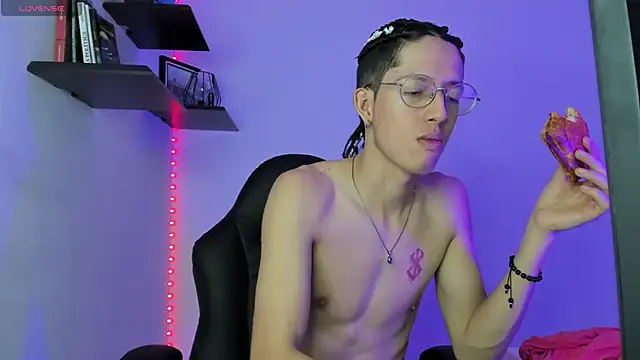 manu vera online show from 03-07-25, 08:55