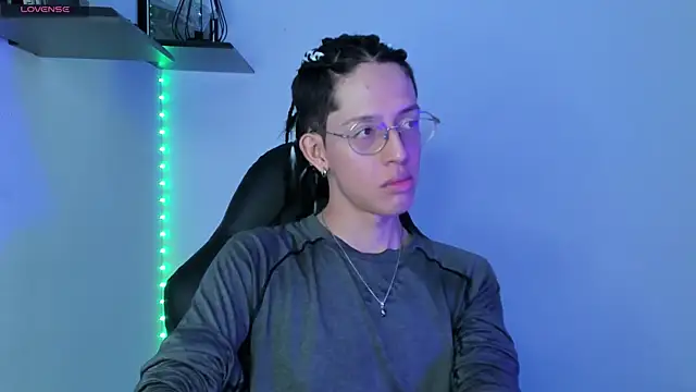 manu vera online show from 03-11-25, 07:36