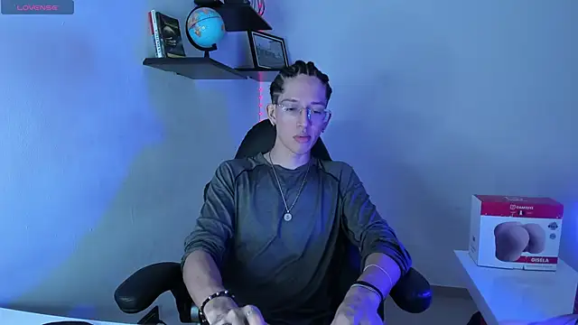 manu vera online show from 11-09-25, 01:37