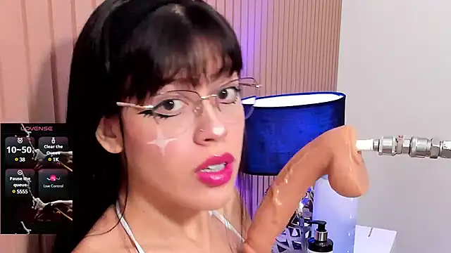 sofia shadow online show from 02-01-25, 07:55