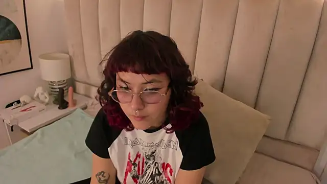 Haru Bonny online show from 11-28-25, 07:49