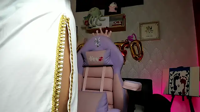 Alaia Love77 online show from 02-24-26, 10:08