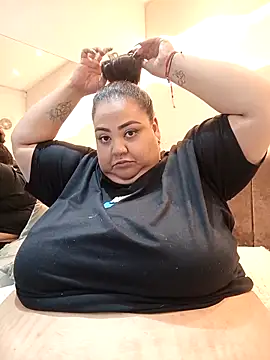 Snapshot of Alisson_am chatting on 02-26-26, 10:31 Alisson am online show from 02-26-26, 10:31