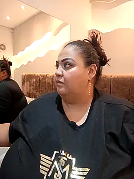 Snapshot of Alisson_am chatting on 03-11-26, 01:33 Alisson am online show from 03-11-26, 01:33