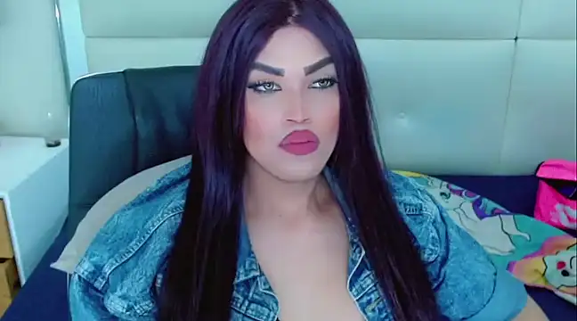 NathaliaCross online show from 01-11-25, 02:09