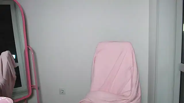 Snapshot of yourowngoddess chatting on 01-16-25, 08:14 yourowngoddess online show from 01-16-25, 08:14
