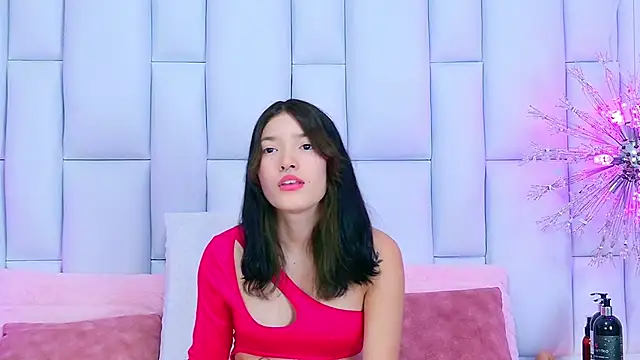 Snapshot of AlliciaKim chatting on 02-28-25, 10:17 AlliciaKim online show from 02-28-25, 10:17