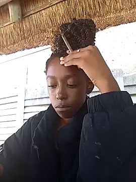 Snapshot of 02Boitybaby chatting on 02-06-25, 01:10 02Boitybaby online show from 02-06-25, 01:10